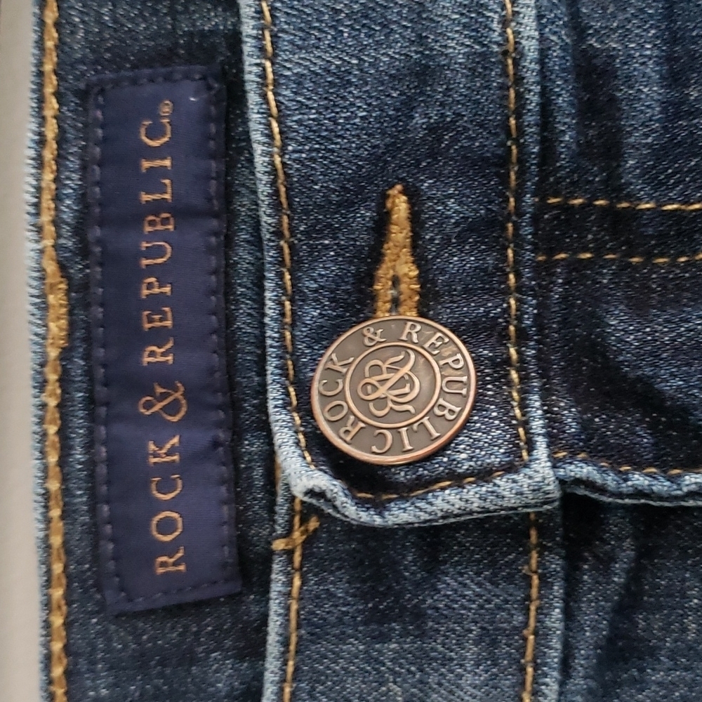 ROCK & Republic Emo Mid Rise Straight Leg Dark Wash Denim Jeans Size 10 - Picture 3 of 9